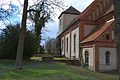 Deutsch: Dorfkirche mit Einfriedung (Geschützes Kulturdenkmal) und Friedhof Diedersdorf, Gemeinde Vierlinden.