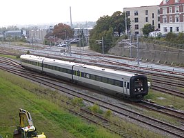 丹麥國家鐵路所使用的「城際3型柴油動車組」，2017年9月24日拍攝於丹麥奧胡斯火車總站。