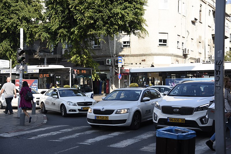 File:DSC0571-tel-aviv-junction-allenby-november-2017.jpg