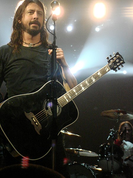 File:Dave Grohl 2008.jpg