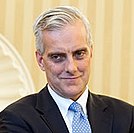 Denis McDonough (plodina).jpg