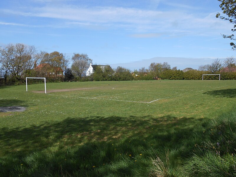 File:Devonshire Road football pitch, West Kirby (5).JPG