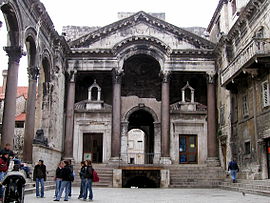 Diokletianpalast.jpg