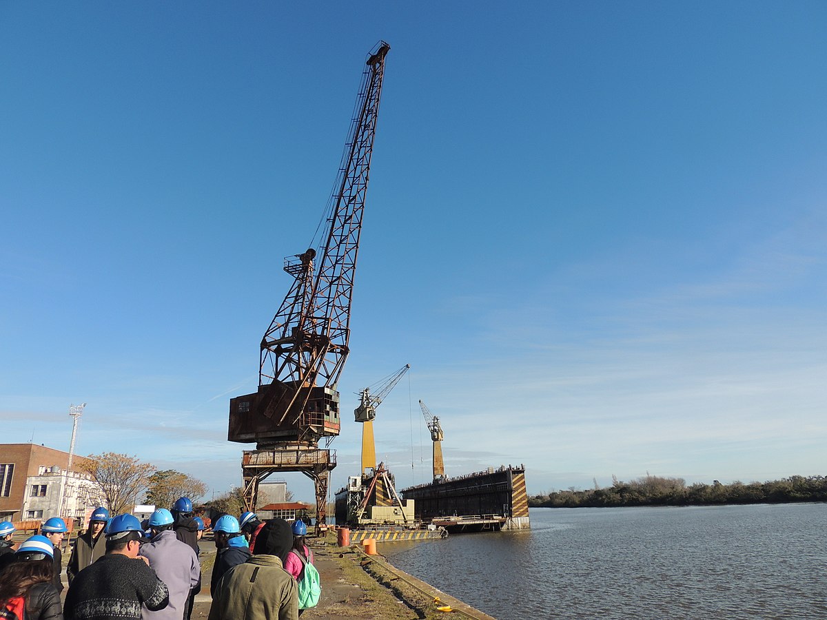 File Dique Flotante Y Grua Jpg Wikimedia Commons