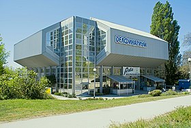 Varna Dolphinarium makalesinin açıklayıcı görüntüsü