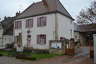 Dompierre-sur-Nievre.JPG