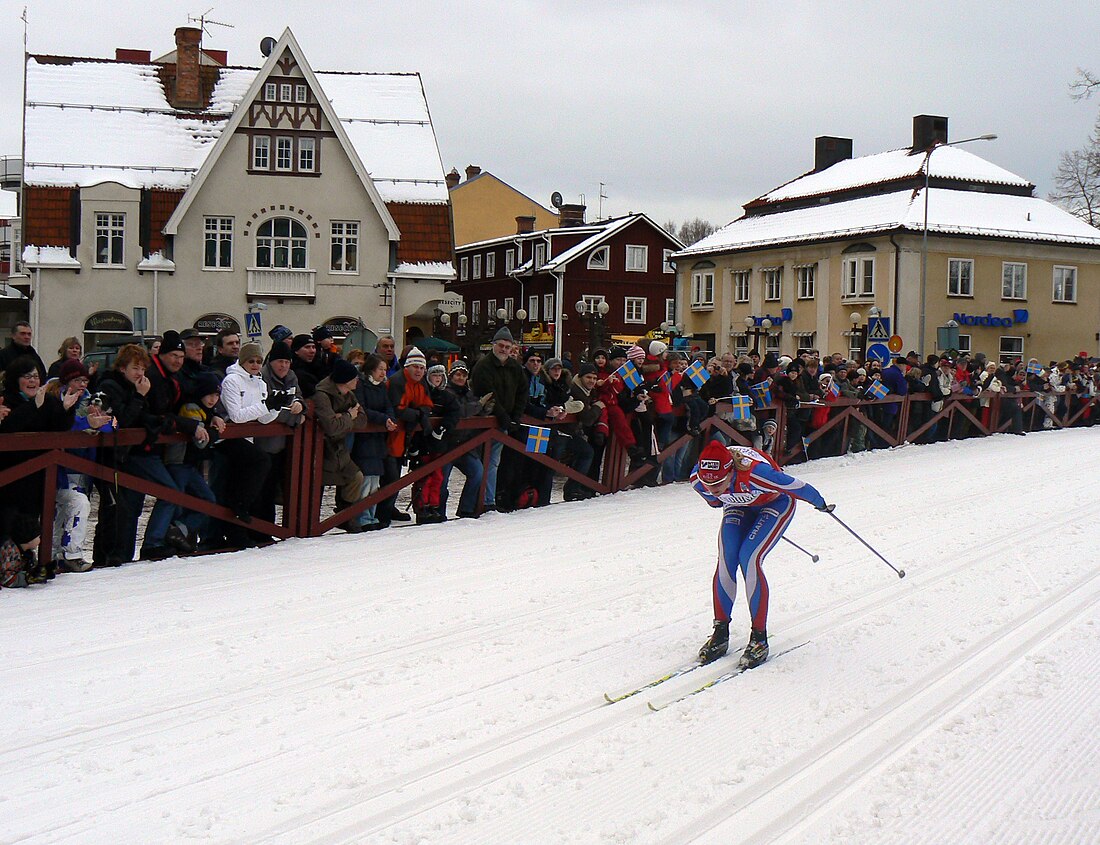 Elin Ek (längdåkare)