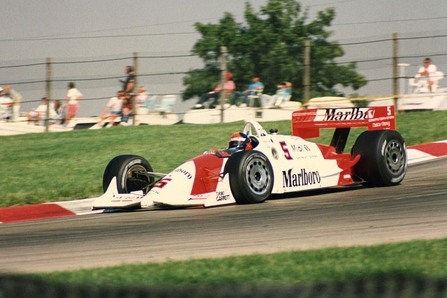 Emerson Fittipaldi in a Penske-Chevrolet at Mid-Ohio, 1992.