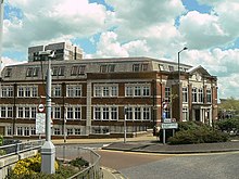 Erith Town Hall - geograph.org.inggris - 1278414.jpg