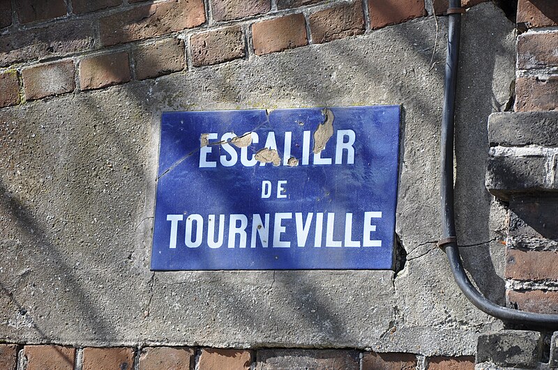 File:Escalier Tourneville Plaque Le Havre.JPG