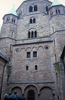 The Ottonian westwork of Essen Cathedral Essen Dom Westwerk2.jpg