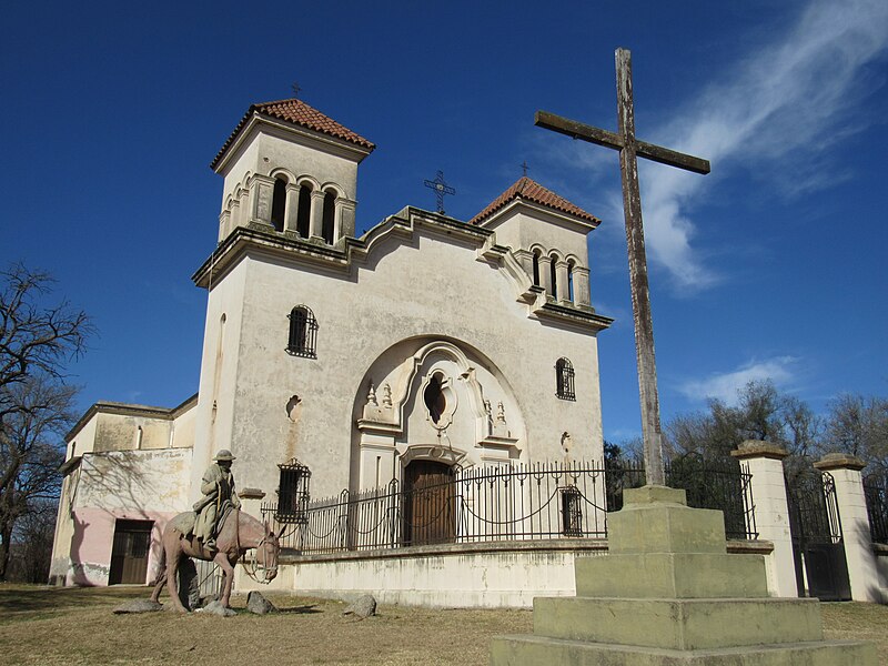 File:Falda del Carmen 10.jpg