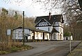 Bahnhof m. Empfangsgebäude, Güterboden, Nebengebäude, Weichensteller (Nr. 2) und Eisenbahnerwohnhaus