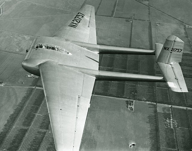 Burnelli General Airborne Transport XCG-16, a lifting body aircraft (1944)