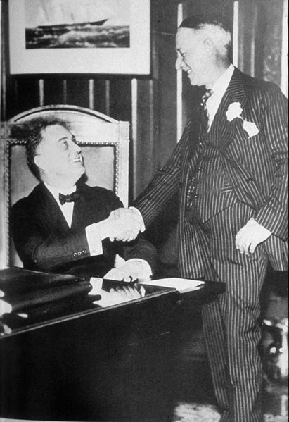 File:Governor Roosevelt and Al Smith.jpg