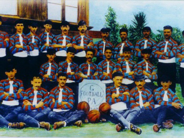 One of the first Grêmio squads, December 1903
