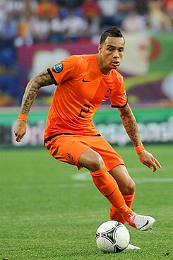 Gregory van der Wiel 20120609.jpg