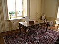 Français : Bureau du président du conseil régional de Bretagne dans l’Hôtel de Courcy. English: Desk of Bretagne Regional Council’s president in the Hôtel de Courcy, Rennes.