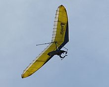 There are 7,000 hang gliders registered in the UK Hangglider103042006.jpg