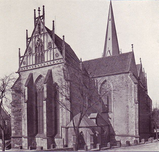 File:Herford St. Marien von Nordosten 1904.jpg