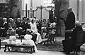Het bruidspaar in de kerk, Bestanddeelnr 919-0439.jpg