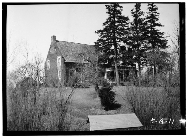 File:Historic American Buildings Survey, Norman R. Sturgis, Photographer, April 1934, VIEW FROM SOUTHEAST. - Adam Van Alen House, Kinderhook Creek Vicinity, Kinderhook, Columbia County HABS NY,11-KINHO,1-2.tif