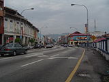 Jalan Sultan Iskandar Shah, stretches from the New Town into Old Town.