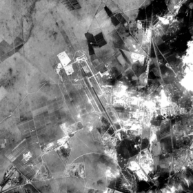 Photo satellite de la base.