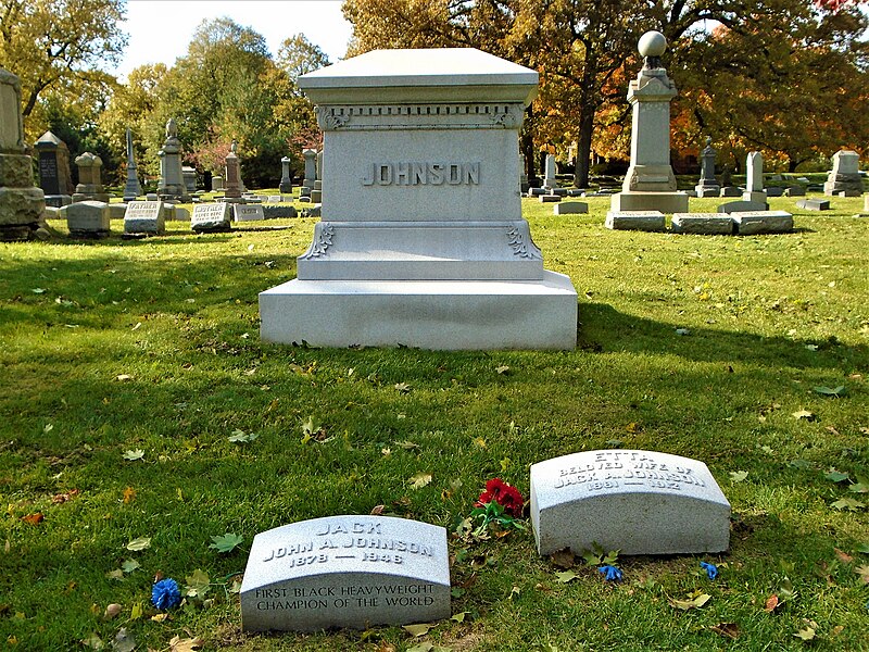 File:Jack johnson boxer grave.jpg