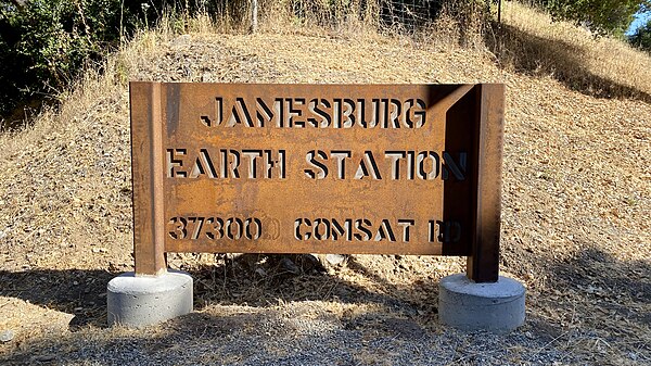 Image: Jamesburg Earth Station sign