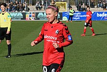 Julia Simic 6818.jpg