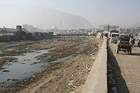 Kabul River in Kabul 2005-12-05 MG 2110.jpg