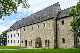 Karolingische Torhalle