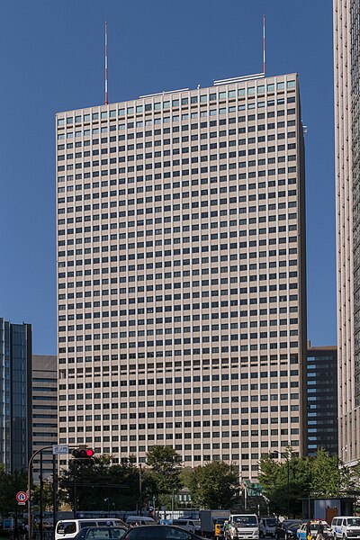 File:Kasumigaseki-Building-01.jpg