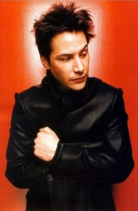 O ator Keanu Reeves, o intérprete do personagem Neo no cinema.