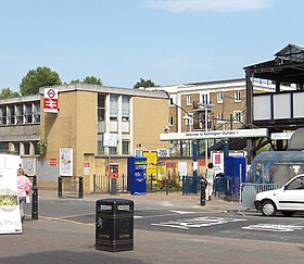 Szemléltető kép a Kensington Olympia Station szakaszról