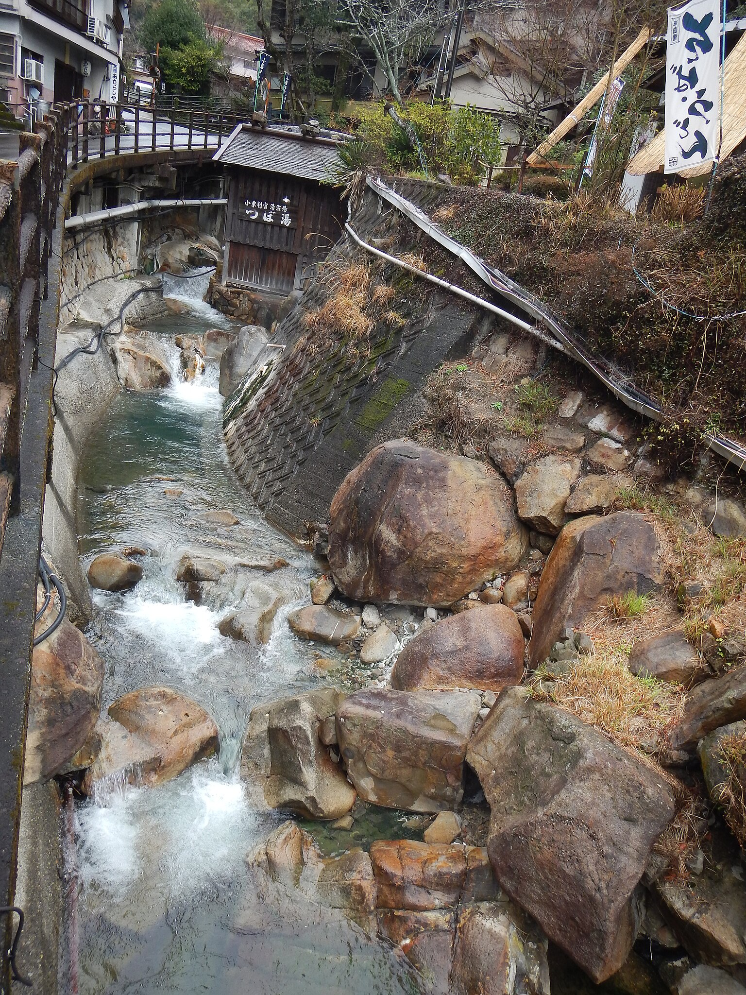 File Kumano Kodo Pilgrimage Route Yunomine Onsen World Heritage 熊野古道 湯の峰温泉100 Jpg Wikimedia Commons