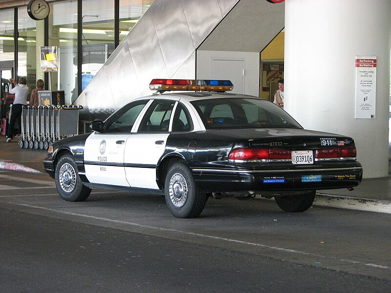 File:LAPD Ford Crown Victoria outside LAX - Flickr - Highway Patrol Images.jpg