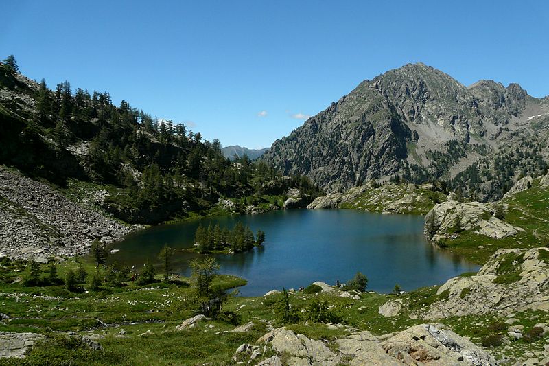 File:Lac-trecolpas mont-pelago.JPG