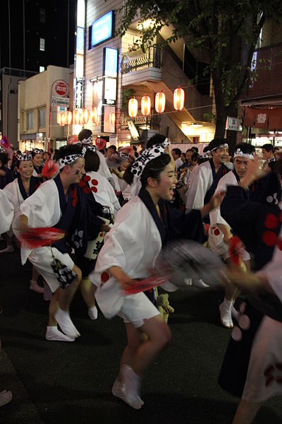 File:Laika ac Kagurazaka Awa Odori (7661976326).jpg