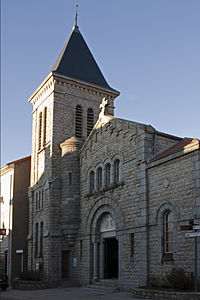 Le Bessat-Église-20121118.jpg