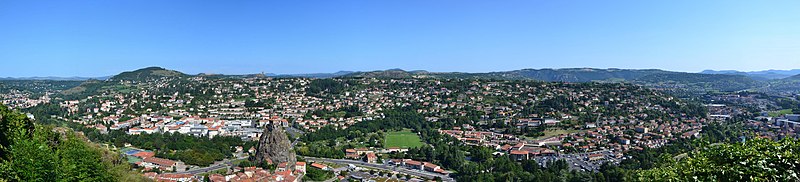 File:Le Puy-en-Velay towards North.jpg