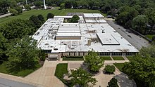 Lincoln Junior High School Lincoln Junior High School Naperville.jpg