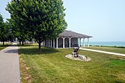 Lighthouse Pavilion and Lakeview Park