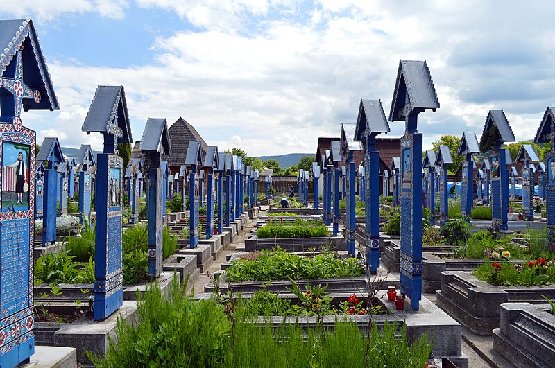 File:Merry Cemetery, Săpânța, 2017.jpg