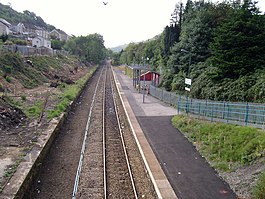 Merthyr Vale-fervojstation.jpg