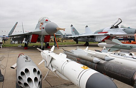 Fail:MiG-29K_on_the_MAKS-2009_(02).jpg