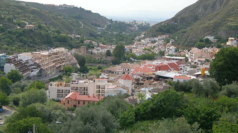 File:Monachil (Granada).jpg