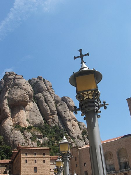 File:Montserrat Spain 03 Street lamp.jpg