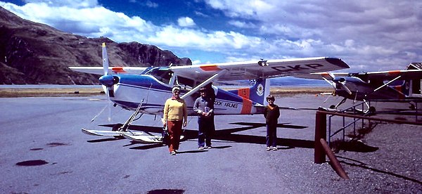 Cessna 185 ski-plane at Mount Cook Aerodrome in January 1977